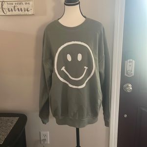 Altar’d State Green Smiley Crewneck size S